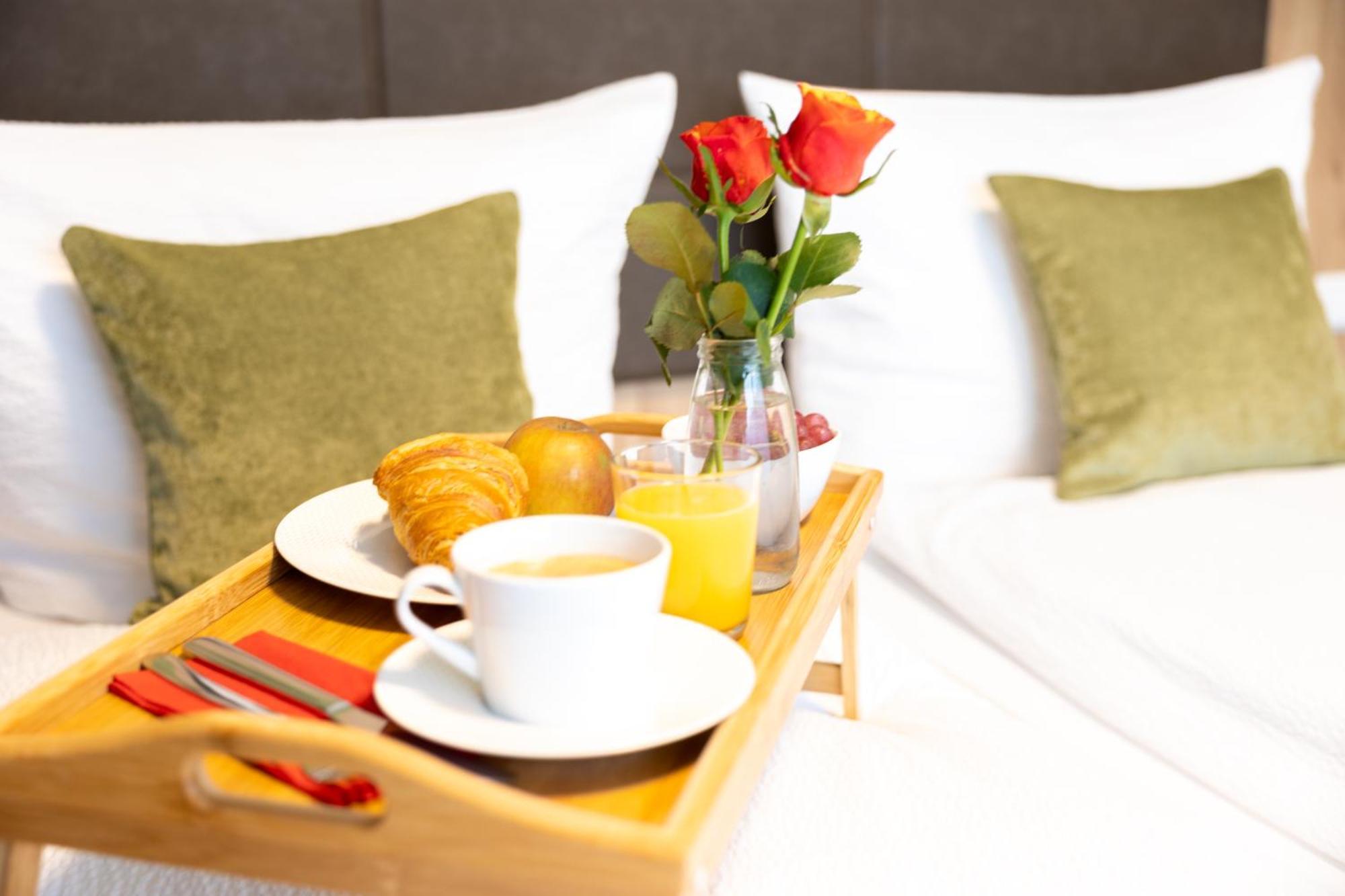 Appartementdeluxe Steiert - Near Europa Park - Rulantica - Spacious - Fully Equipped Kitchen - Private Garden - Free Parking - Pet Friendly Schwanau Luaran gambar