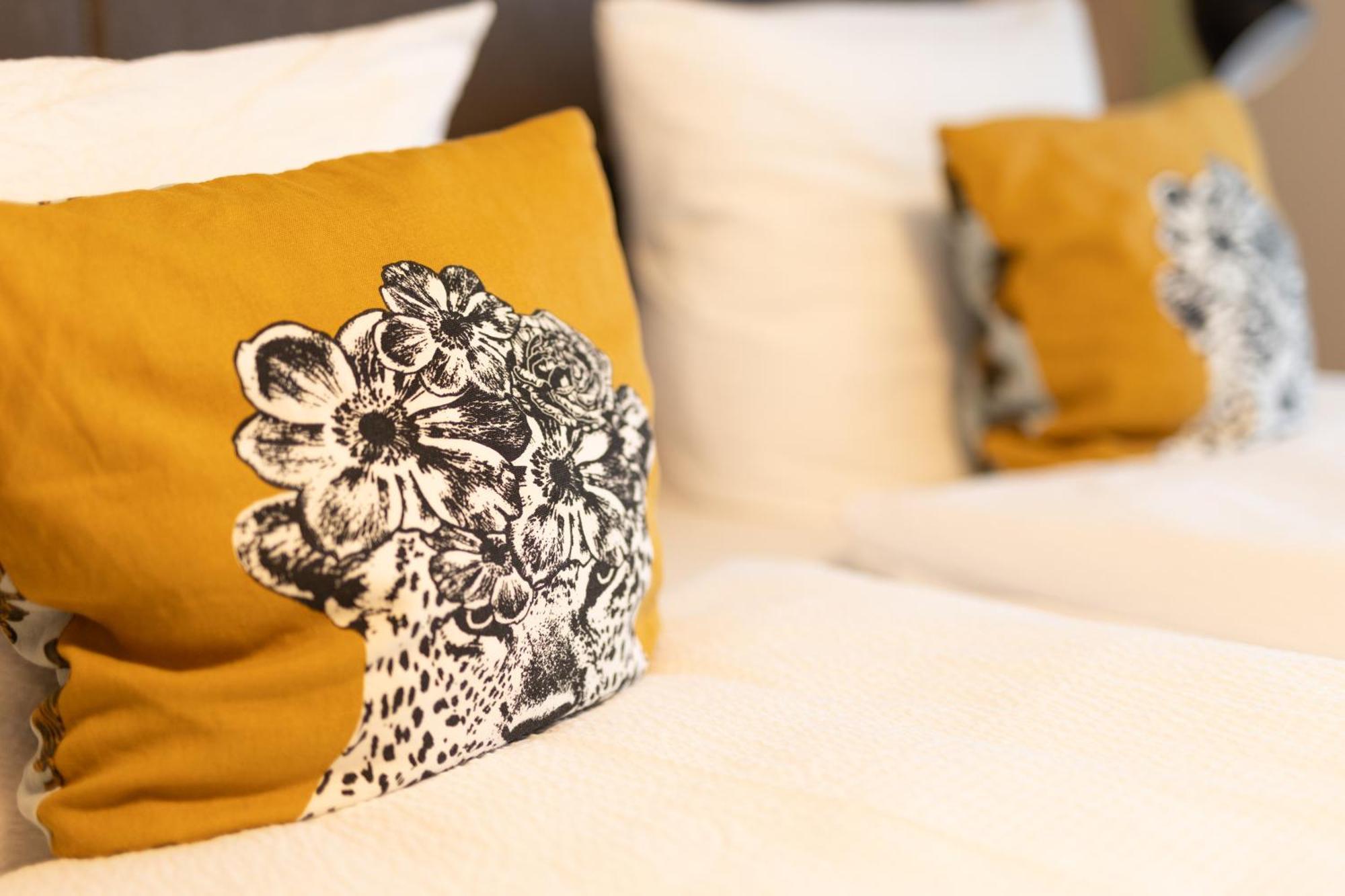 Appartementdeluxe Steiert - Near Europa Park - Rulantica - Spacious - Fully Equipped Kitchen - Private Garden - Free Parking - Pet Friendly Schwanau Luaran gambar